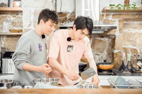 最接地气的吃瓜群众是谁,最接地气的吃瓜群众，揭秘娱乐圈幕后真相