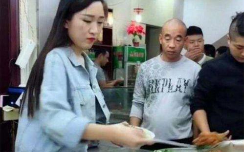 看抖音当吃瓜群众,揭秘热门事件背后的真相