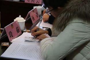 吃瓜群众的雷人话,笑料百出,引人深思